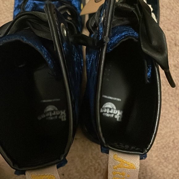 Dr. Martens Womens Vegan 1460 - Picture 9 of 9